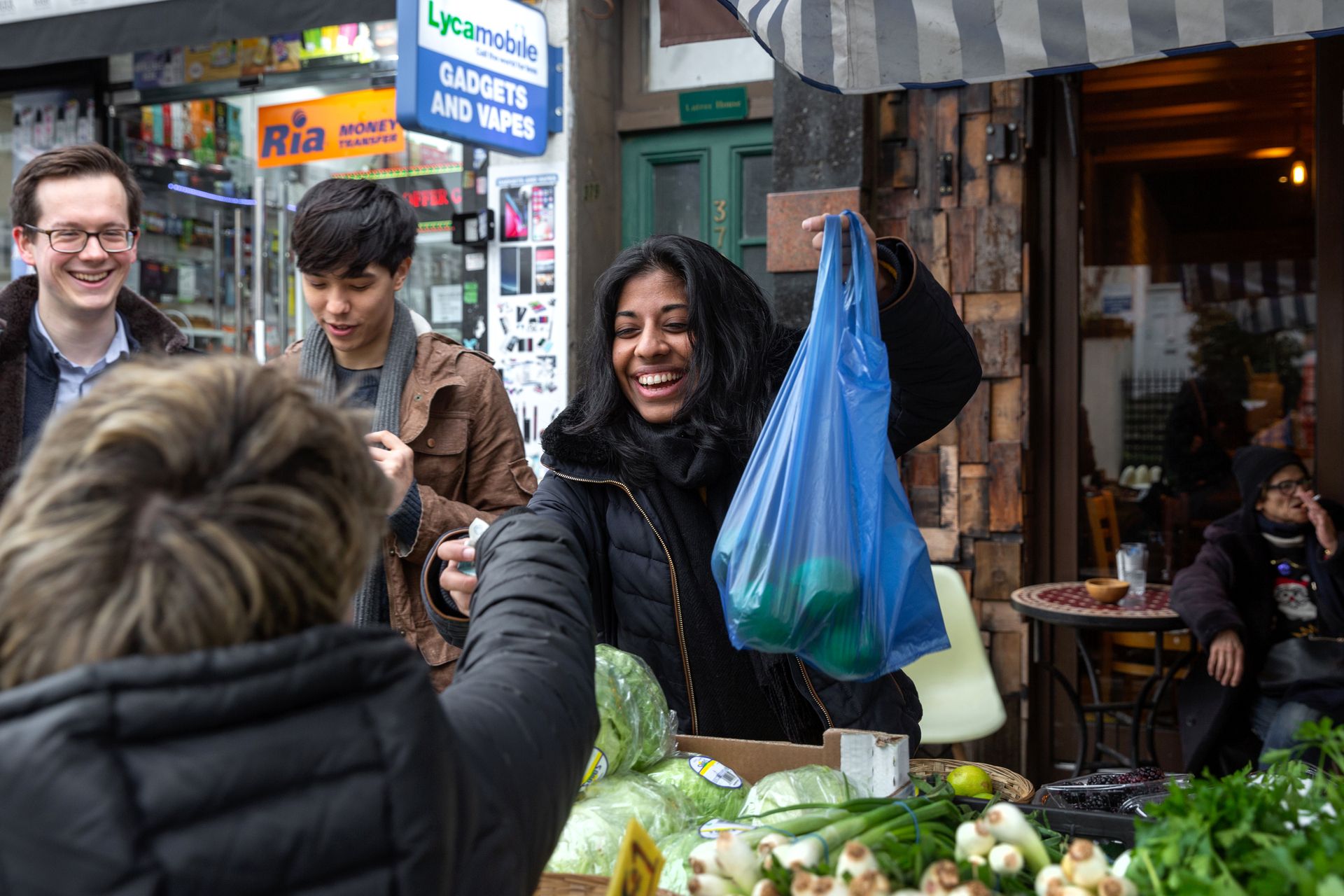 Imperial student Aishy buying fruit and veg at Fulham market